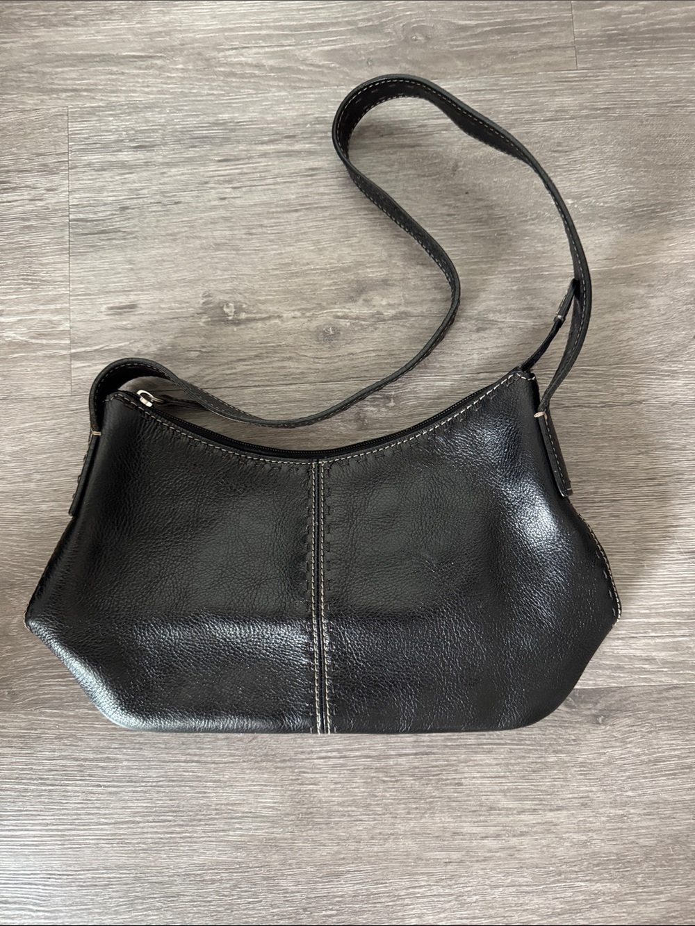 Fossil Pebbled Leather Shoulder Bag in Chocolate Brown - Picture 6 of 9
